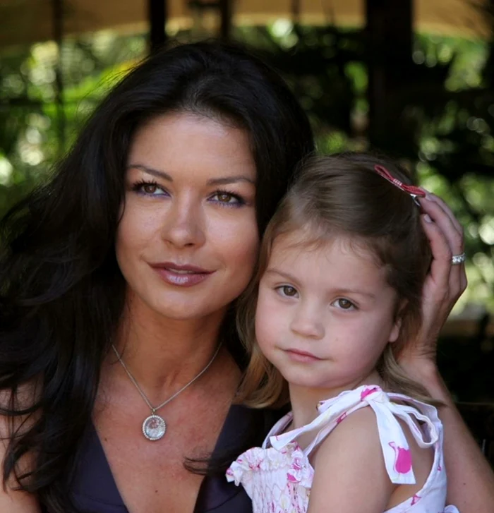 3 zeta jones png png