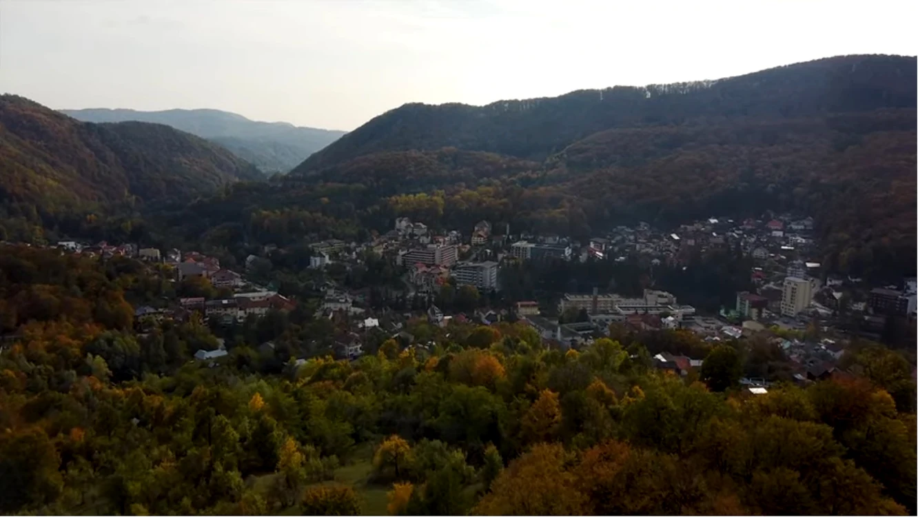 Băile Olănești stațiune balneară în județul Vâlcea Foto captură video YouTube