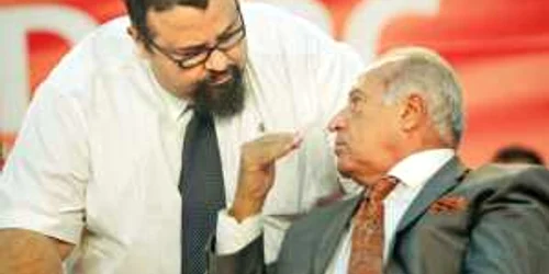 Cristian Popescu Piedone (stânga) are sprijinul lui Dan Voiculescu pentru a-i conduce pe conservatori  