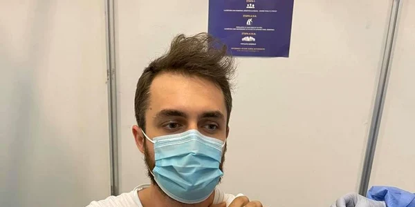 tanarul imunizat la rapel cu doza gresita foto news.ro