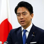 Shinjirō Koizumi ministrul japonez al apararii jpg