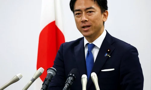 Shinjirō Koizumi ministrul japonez al apararii jpg