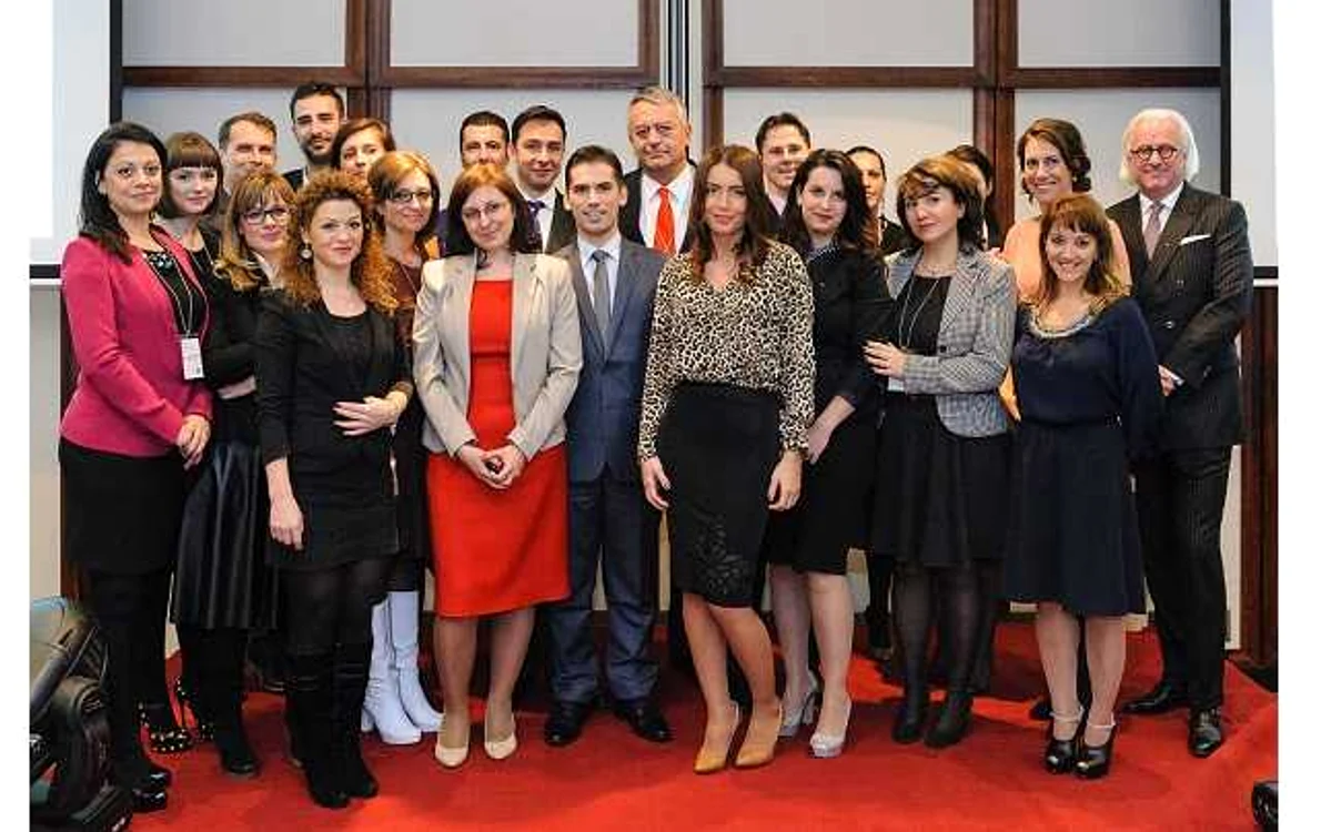 aon romania