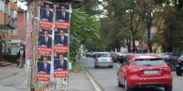 Prima zi de campanie electorală în Hunedoara şi Deva. FOTO