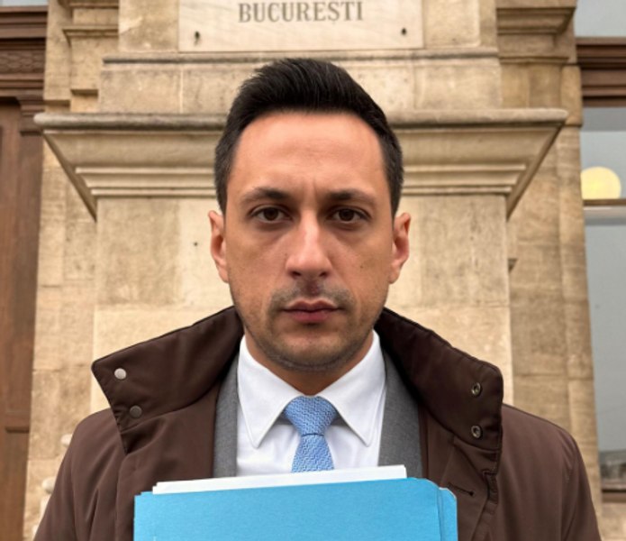 Partidul DREPT anunță că depune plângere penală împotriva șefului AEP