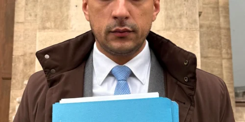 vlad gheorghe la iccj png