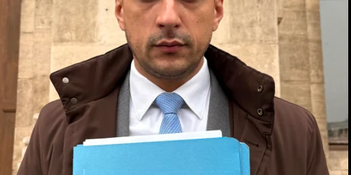 vlad gheorghe la iccj png