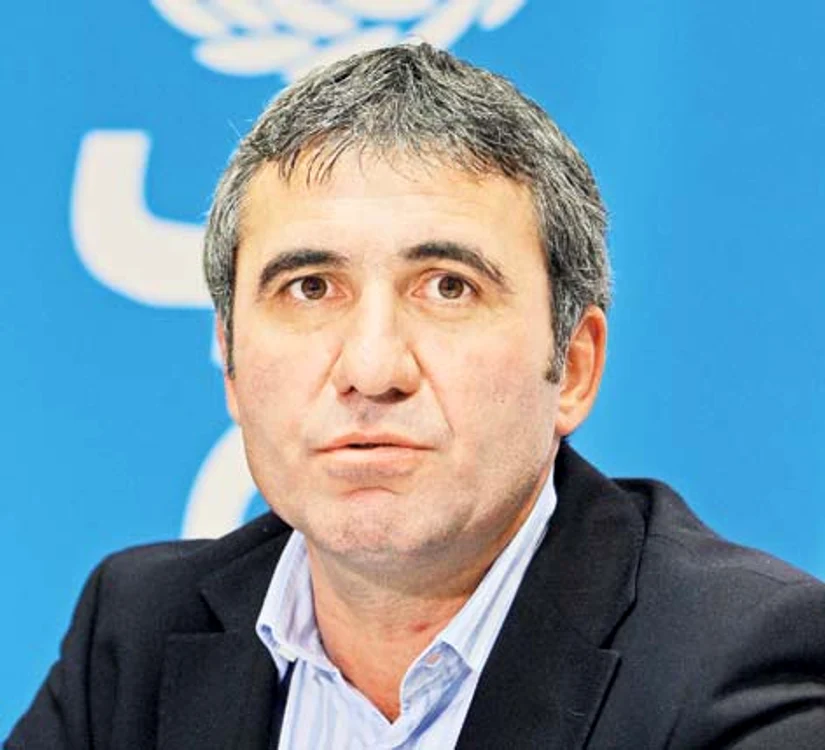 
    Gică Hagi  