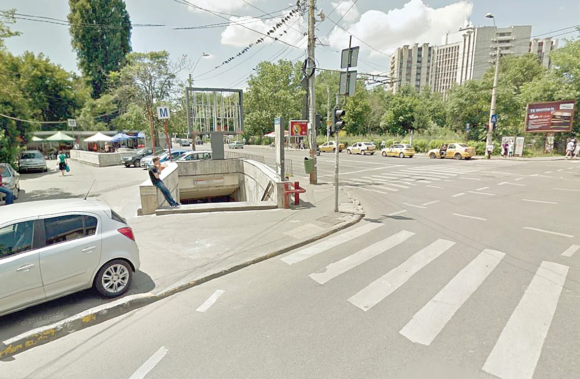În urmă cu o lună pe aici se putea intra la Eroilor 1