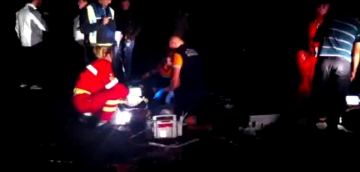 Manvrele de resuscitare nu au da rezultat    Foto: Captură video