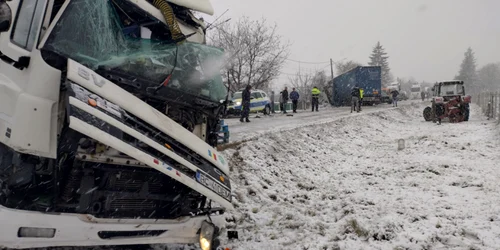 accident rutier Suceava carambol 