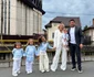  Laura Cosoi a votat însoțită fiind de soțul ei, omul de afaceri Cosmin Curticăpean, dar și de cele 4 fetițe ale lor