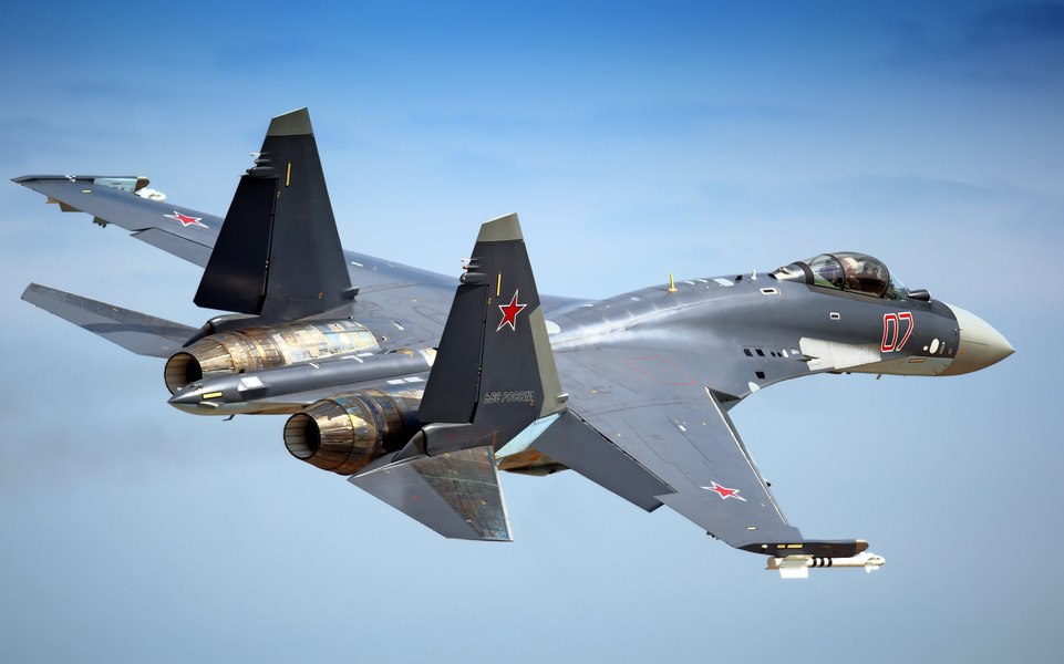 Rușii și-au doborât un avion de top în regiunea Zaporojie VIDEO