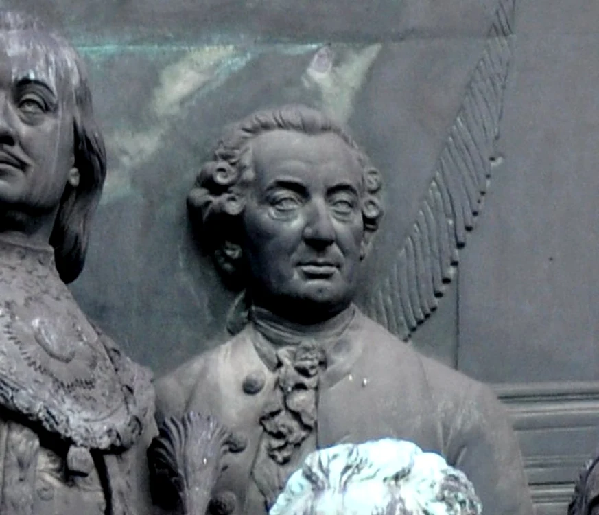 Samuel von Brukenthal. Detaliu al monumentului Mariei Tereza (© Andreas Praefcke/Wikimedia Commons)
