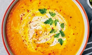 supa crema de morcovi cu pui jpg