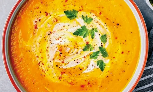 supa crema de morcovi cu pui jpg