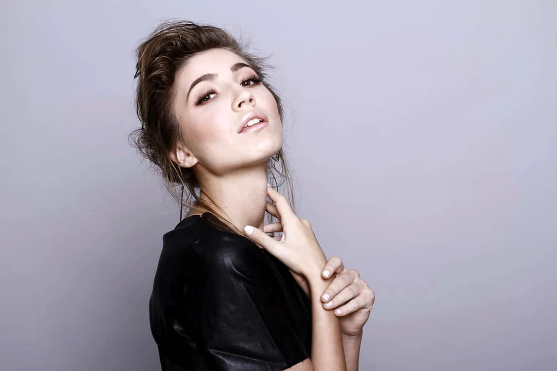 Monia Odagiu își arată frumusețea pe Instagram