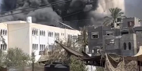 Explozie scoala gaza jpg