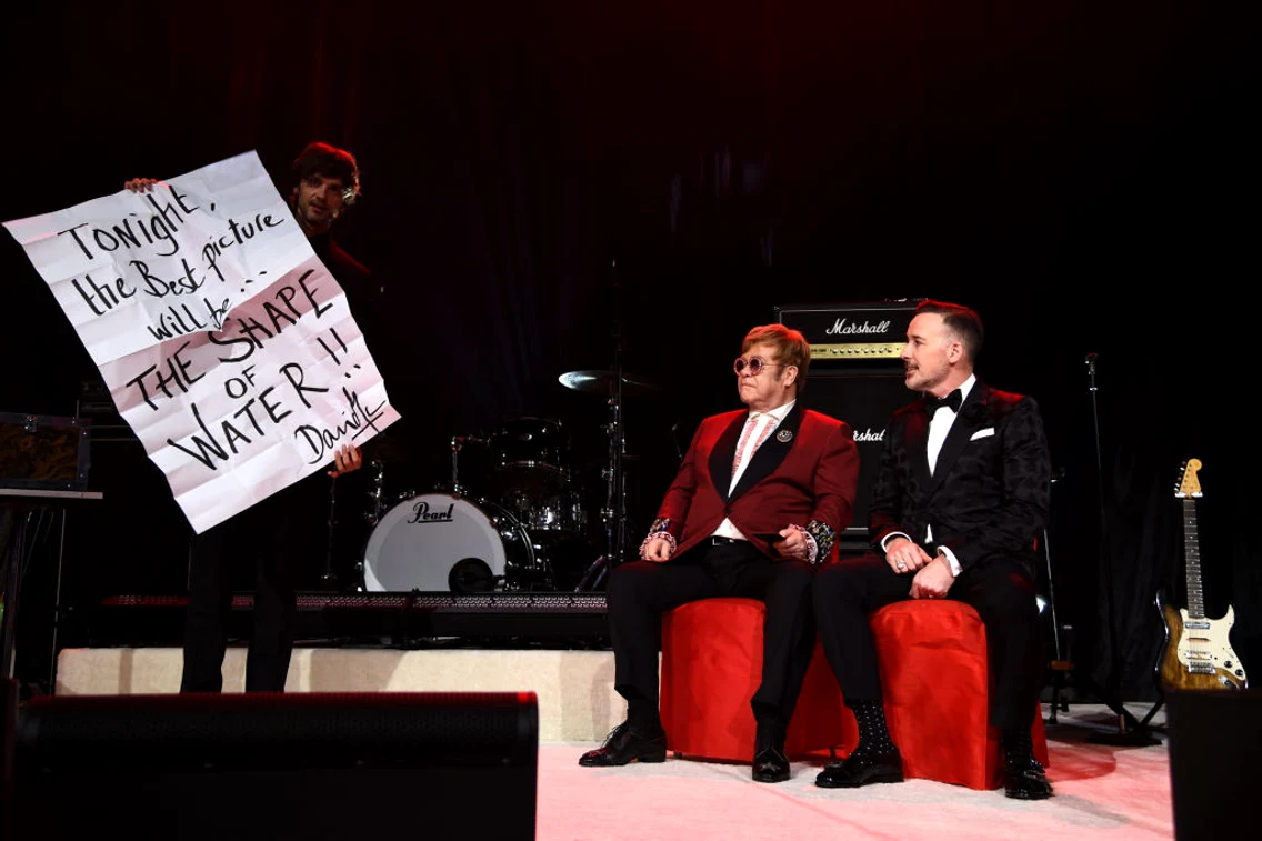 Gazdele petreceriiElton John AIDS Foundation Academy Awards jpeg