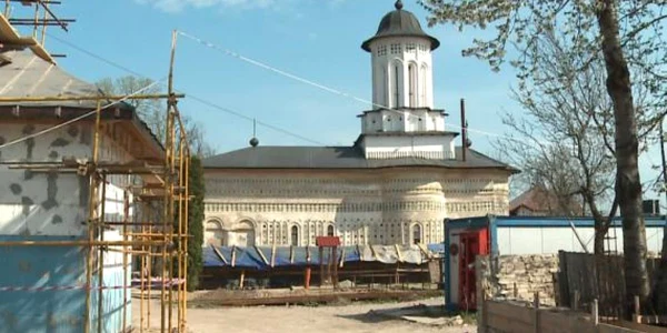 biserica aroneanu