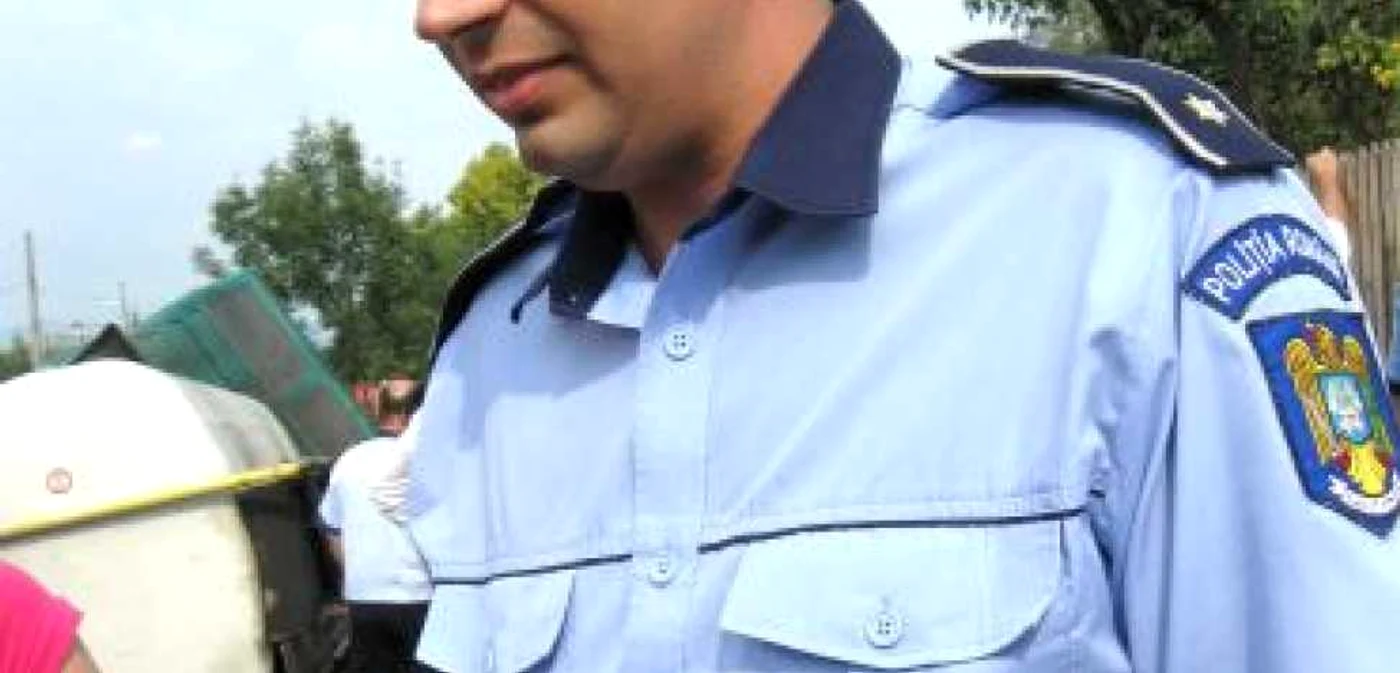 Piteşti: ULUITOR:Şi-a înjunghiat părinţii cu un cuţit de bucătărie