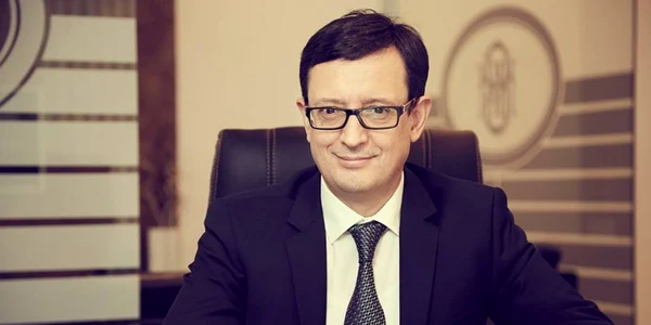 Octavian Armasu