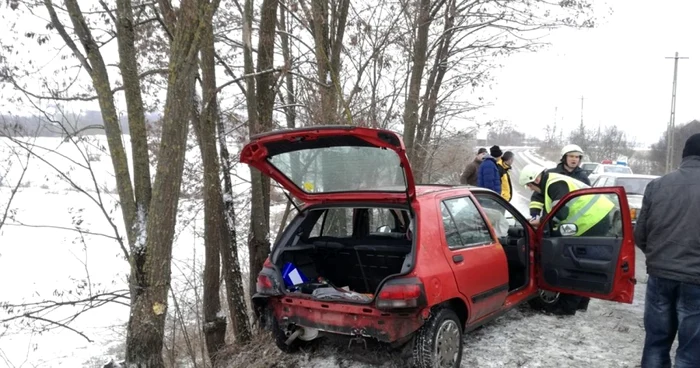 Şoferiţa a pierdut controlul volanului   Foto: Arhiva Adevărul