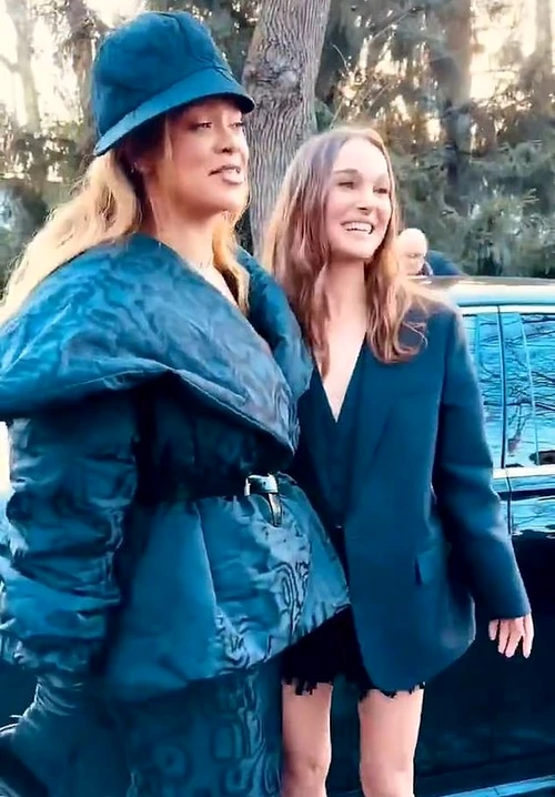 Rihanna si Natalie Portman jpeg