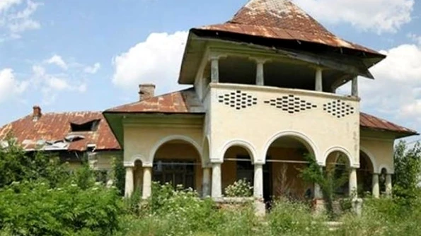 Patrimoniu de vânzare Conacul Brătienilor din Argeş, cumpărat de pe OLX jpeg