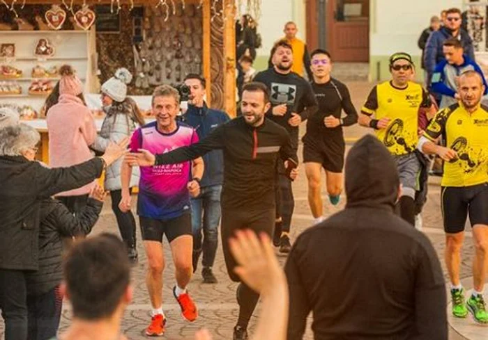 Mihai Morar a alergat 9 km pentru două fetițe cu probleme de sănătateFoto: Instagram