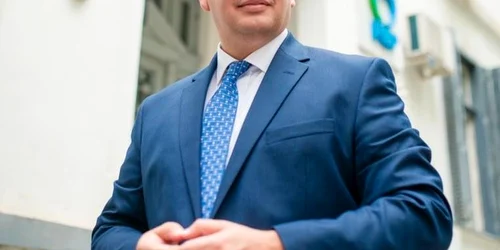 eugen tomac pmp Facebook jpg
