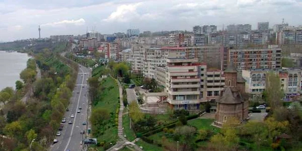 Portiunea din bulevard care va fi inchisă este între Elice şi Viva. Foto