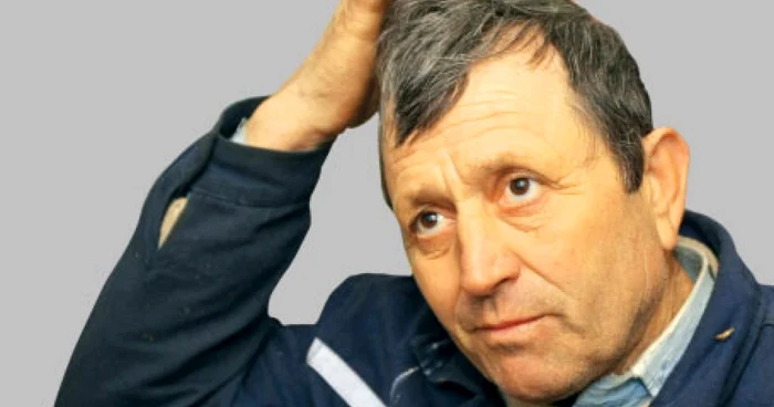 Alexandru Negoescu arată unde l-au lovit gloanţele Armatei Române