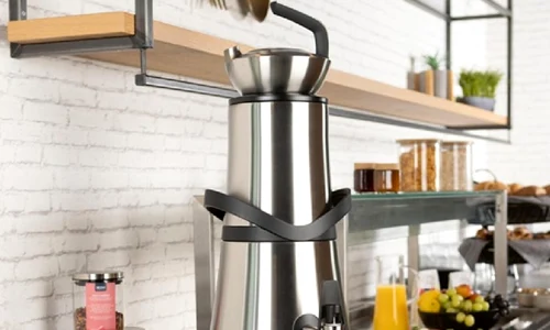 Fierbător de apă scump de pe eMAG Sursă eMAG jpg