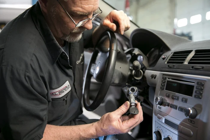 Amendă record pentru General Motors, deoarece nu a rechemat la timp în service automobile cu defecţiuni FOTO Reuters