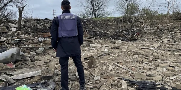 urmarile loviturii cu rachete rusesti de la Pavlohrad 1 mai 2023 foto epa efe jpg