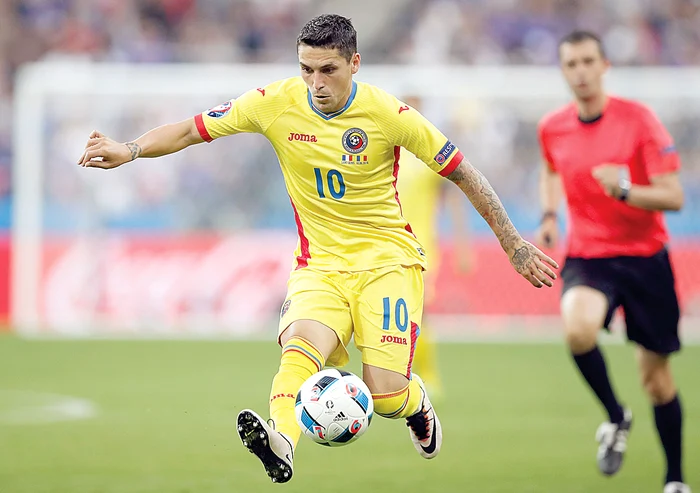 
    Nicolae Stanciu revine la lot după o pasă decisivă în victoria lui Anderlecht cu rivala Standard Liege. Aşteptăm aceleaşi realizări şi cu Armenia şi Kazahstan, care să şteargă imaginea penalty-ului ratat cu MuntenegruFoto: AP  