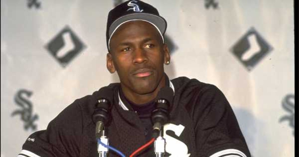 Michael Jordan a pierdut o avere la cazinou, dar un coleg l-a văzut râzând. Ce a urmat face parte din legenda lui MJ