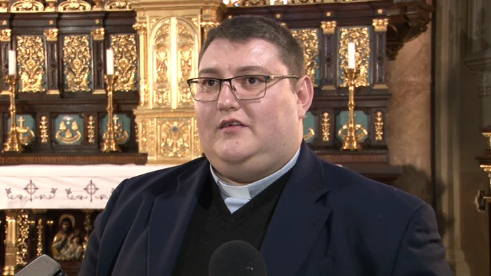 Preotul vicar Miklós Szilárd FOTO Ioan Buciumar