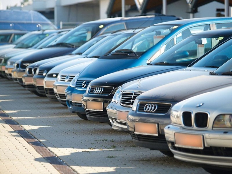 Pariul privind creșterea veniturilor românilor: record pe piața auto în iunie, + 62% față de 2023