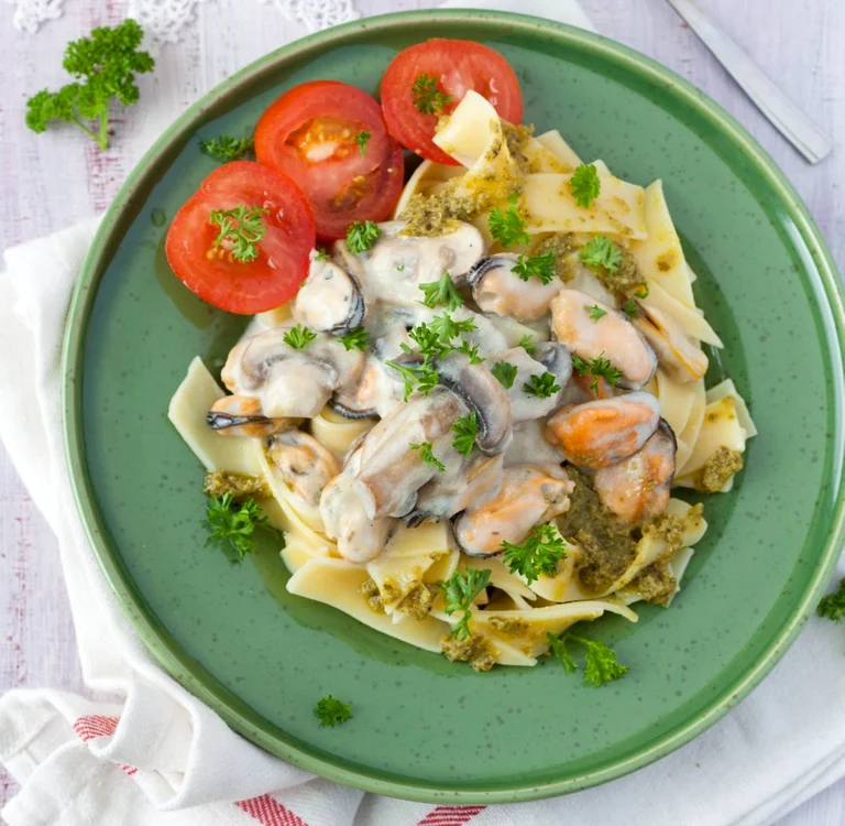 tagliatelle scoici ciuperci jpeg