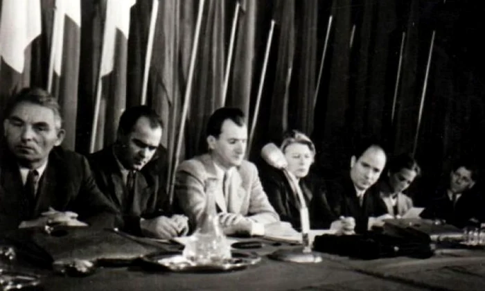 Marele bal – reabilitarea lui Pătrăşcanu şi excluderea lui Drăghici jpeg