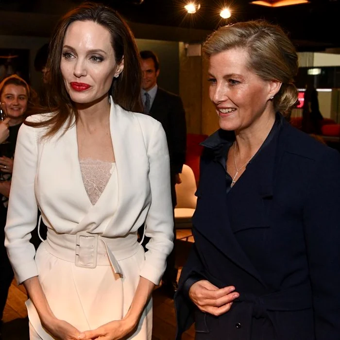 1 angelina jolie12 jpg jpeg