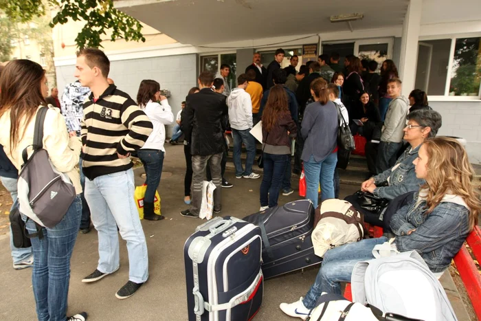 Studenti au venit plini de bagaje