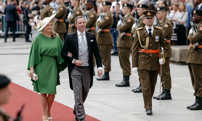 Printul Guillaume si Printesa Stephanie de Luxemburg   Marea Curte Ducala (6) jpg