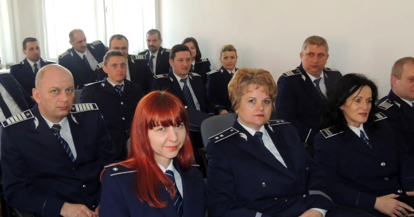 Inspectoratului
de Poliţie Judeţean Satu Mare a organizat o serie de evenimente, menite să
marcheze ”Ziua Poliţiei Române”. FOTO - IJP Satu Mare