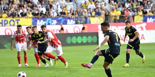 Petrolul a invins o pe Dinamo jpg