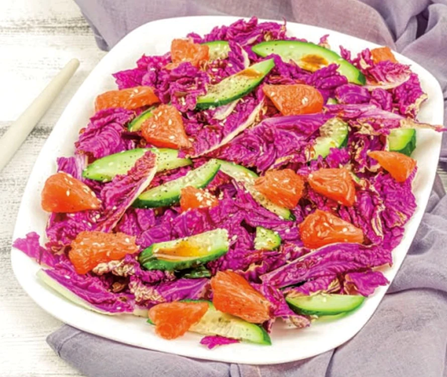 Salată de varză roșie napa cu grapefruit