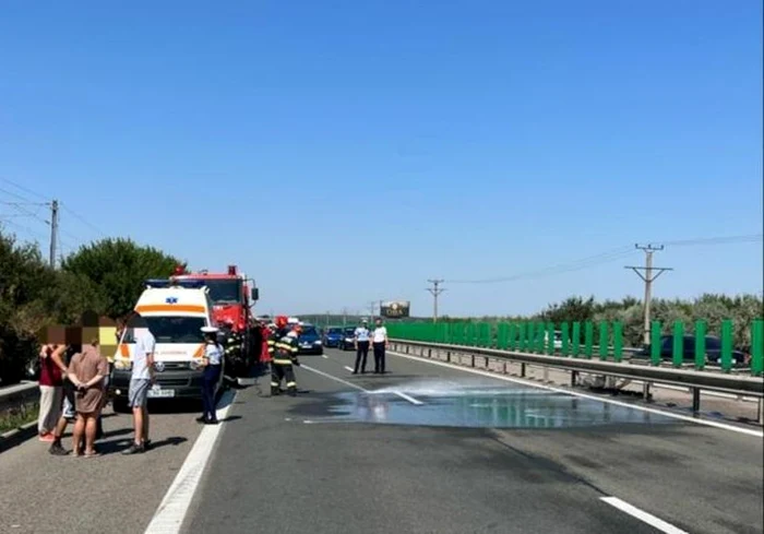 ImagineAccident pe A2, la kilometrul 148 FOTO ISU Ialomiţa