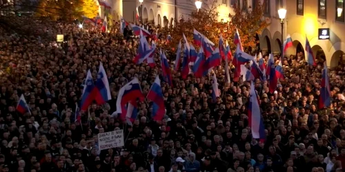 protest novi sad foto X @NovaSlovenija